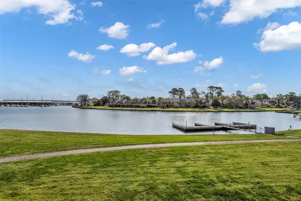 12600 Melville Drive #220B, Montgomery, TX 77356