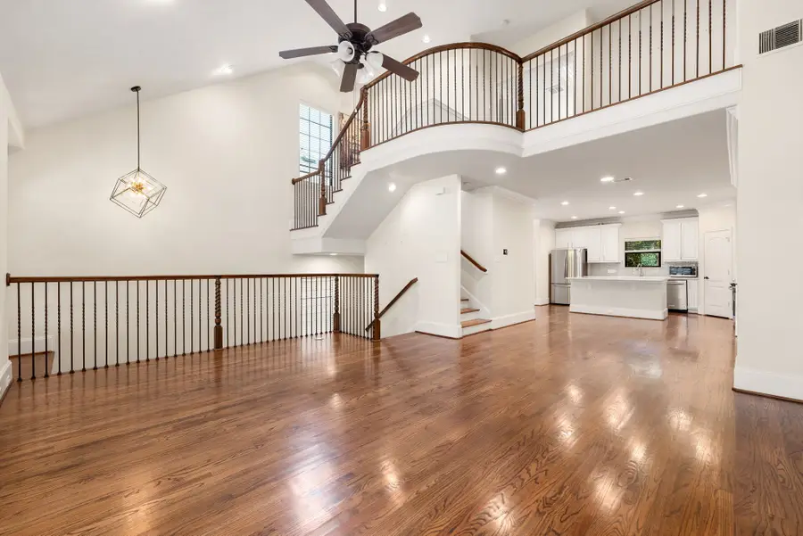 1353 Studer Street, Houston, TX 77007 - Image #2
