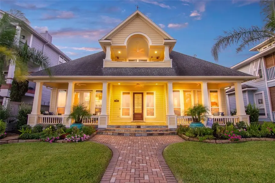 1207 N Shore Drive, Clear Lake Shores, TX 77565 - Image #2