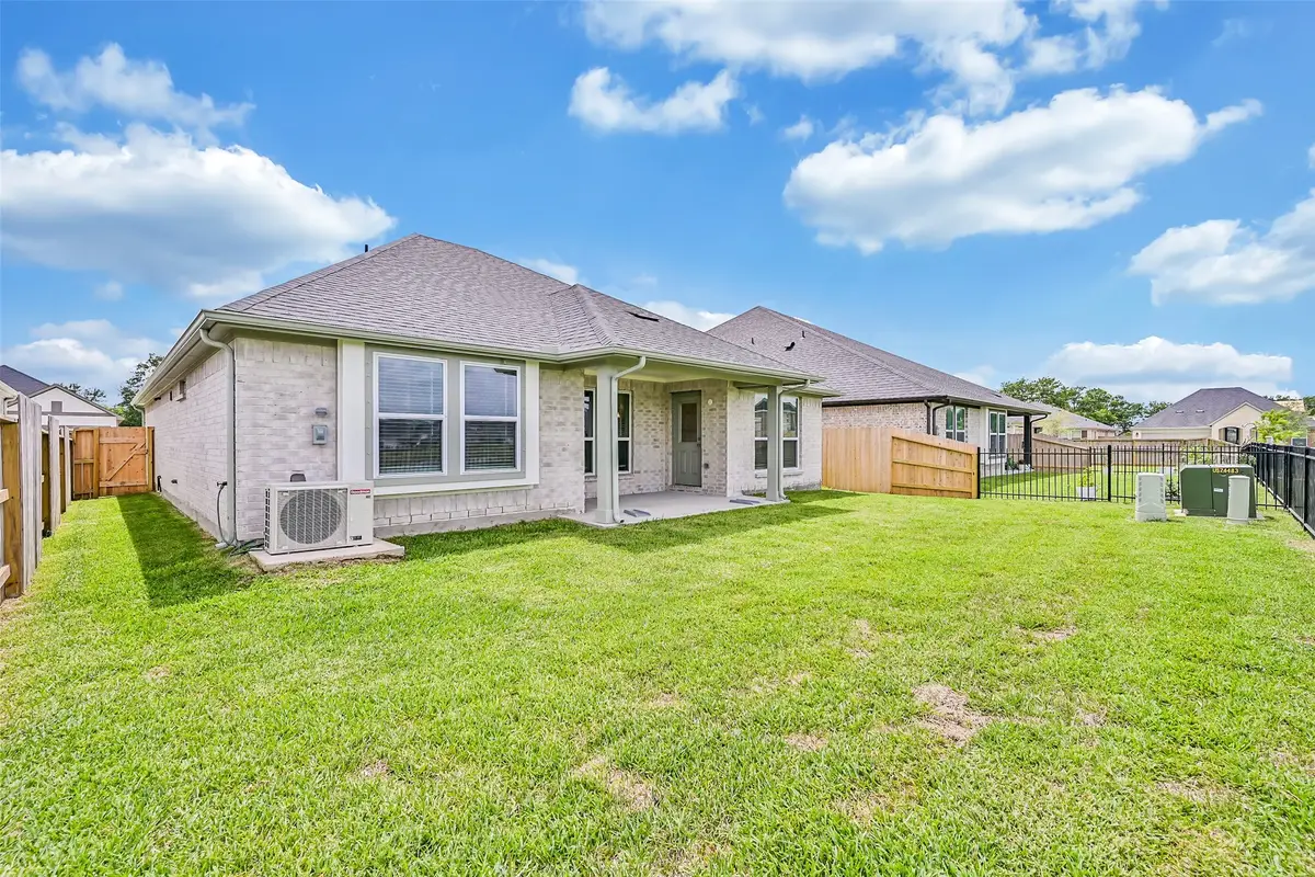 225 Magnolia Laurel Drive, Alvin, TX 77511 - #1