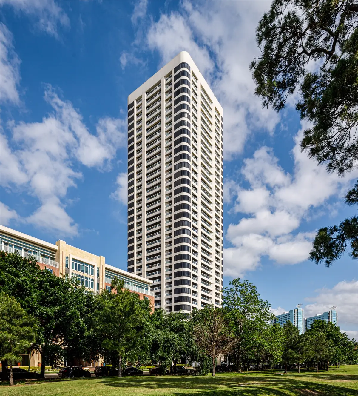 1701 Hermann Drive #9A, Houston, TX 77004 - #1