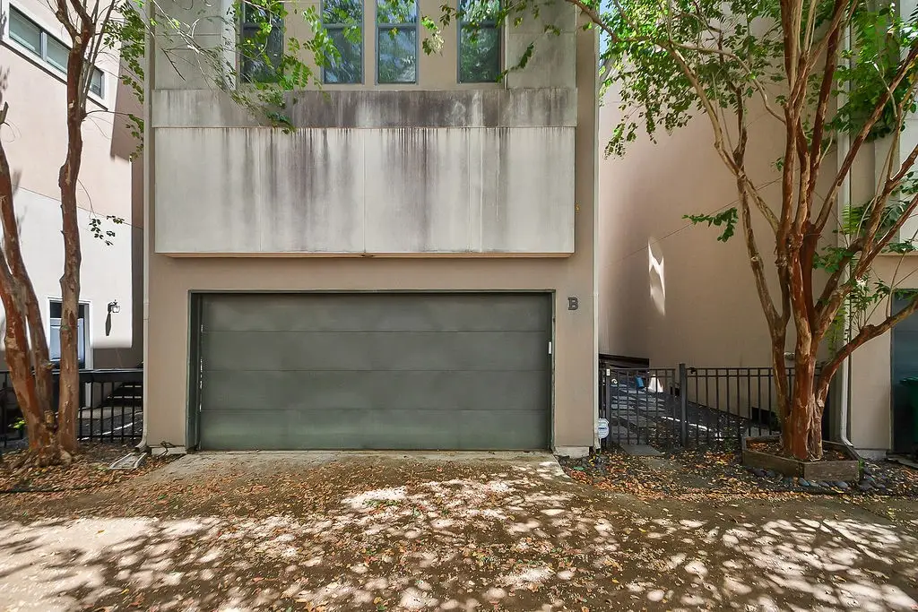 1121 W 17th Street #B, Houston, TX 77008 - #1