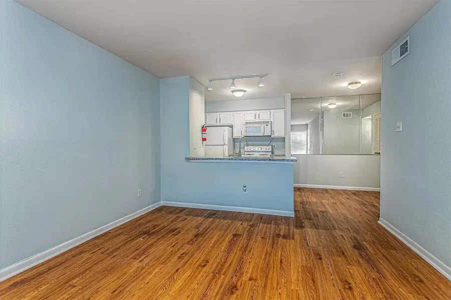 10001 Westpark Drive #63, Houston, TX 77042 - #3