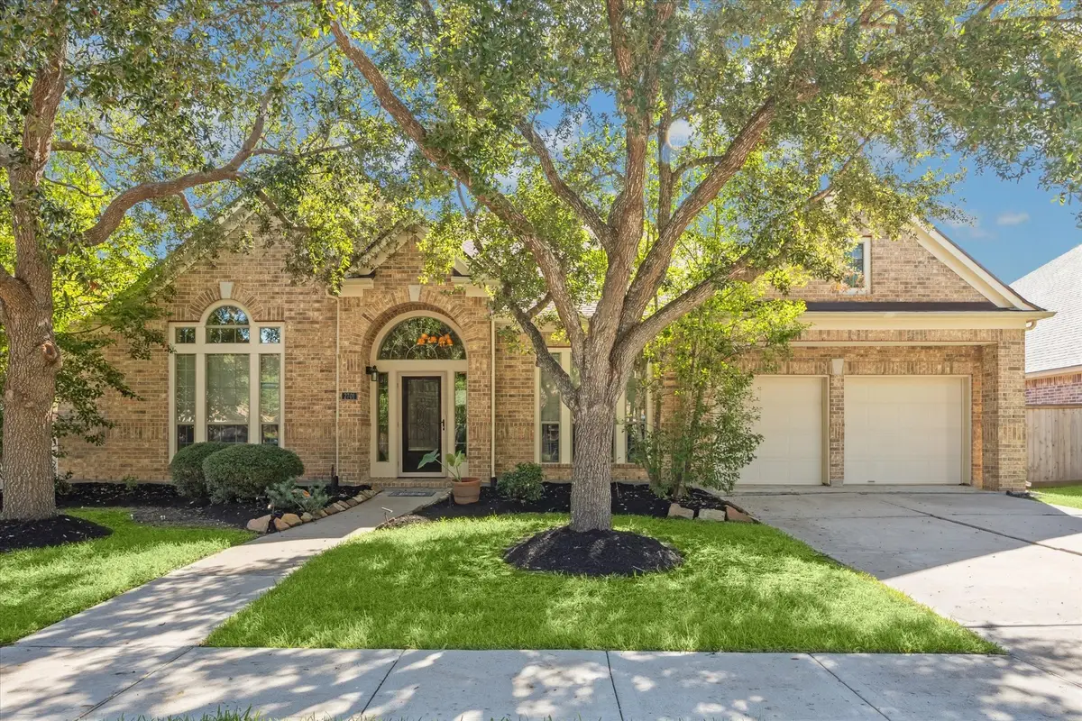 2701 Greenblade Court, Pearland, TX 77584 - Image #1