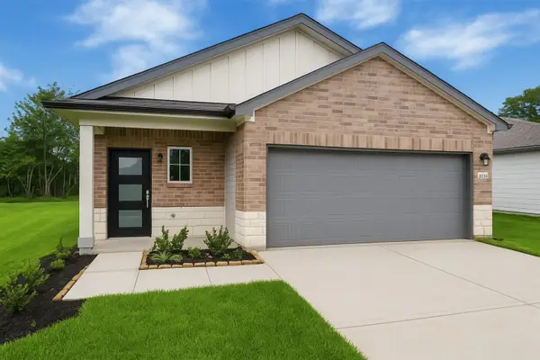 2033 Caney Creek Court, Conroe, TX 77301