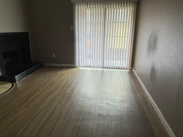 9090 S Braeswood Boulevard #48, Houston, TX 77074