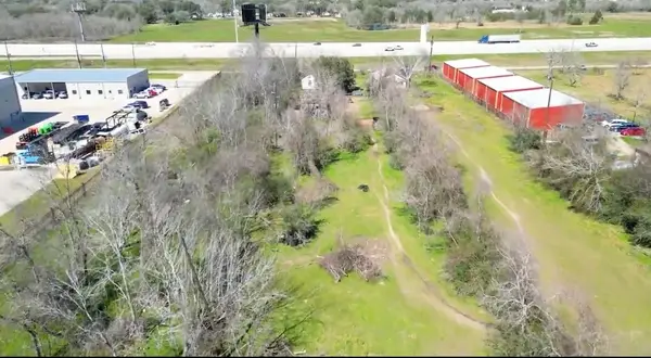 3611 10th Street, Brookshire, TX 77423