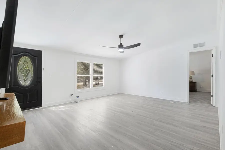 21510 Spring Creek Circle E, Humble, TX 77338 - Image #3