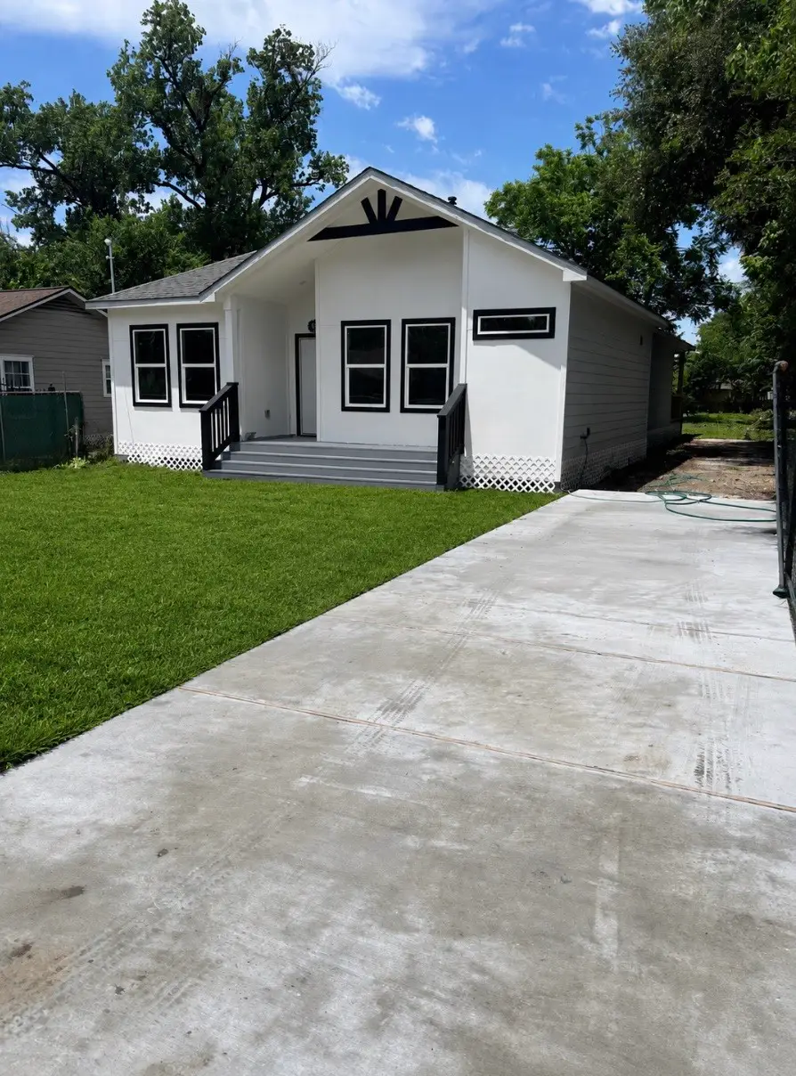 4323 Oxford Street, Houston, TX 77022 - #1