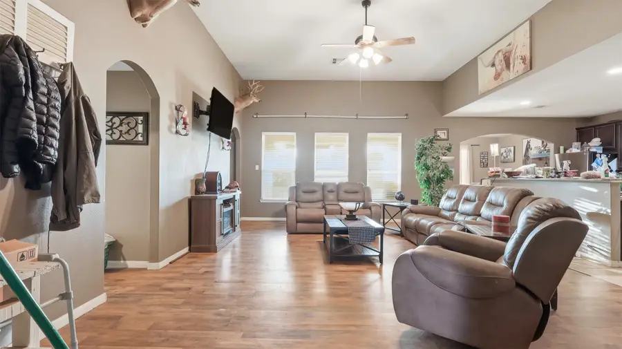 18846 Maverick Ranch Road W, Magnolia, TX 77355 - Image #3