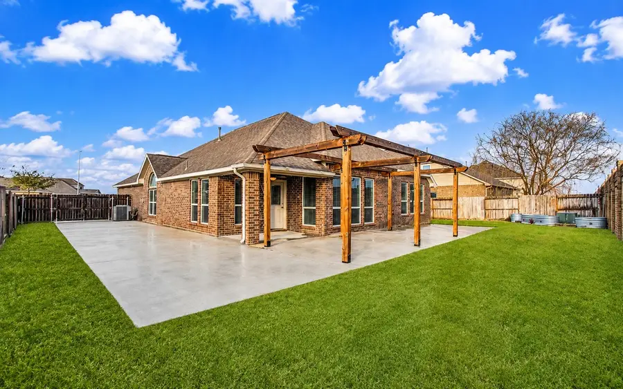 3322 Boomer Boulevard, Monterey Belvieu, TX 77523 - #3
