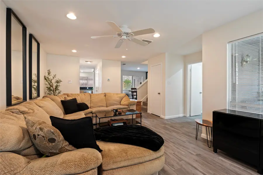 16522 Space Center Boulevard, Houston, TX 77058 - #3