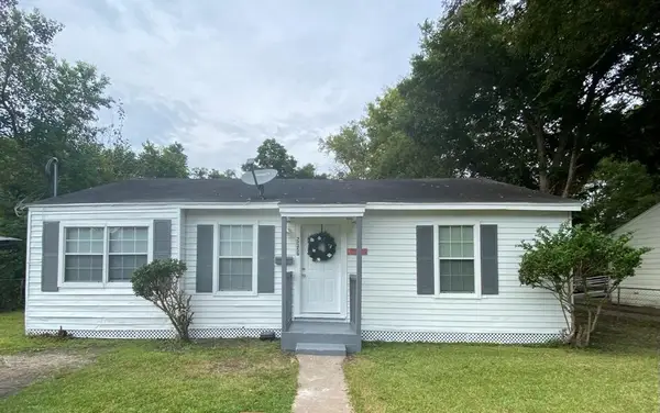5237 Carmen Street, Houston, TX 77033