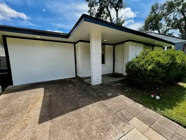 1409 20th Street, Huntsville, TX 77340 - Image #2