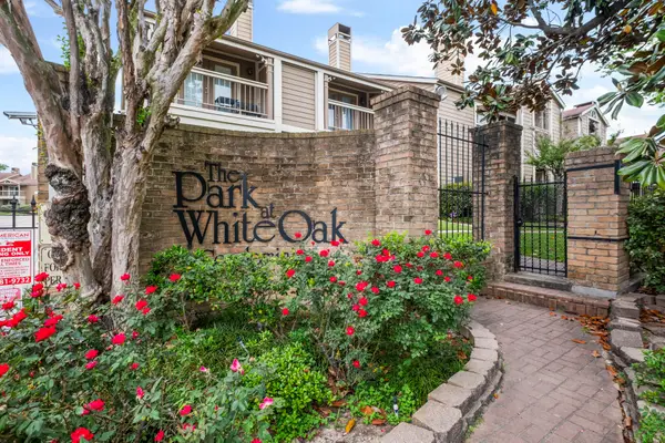 1860 White Oak Drive #355, Houston, TX 77009