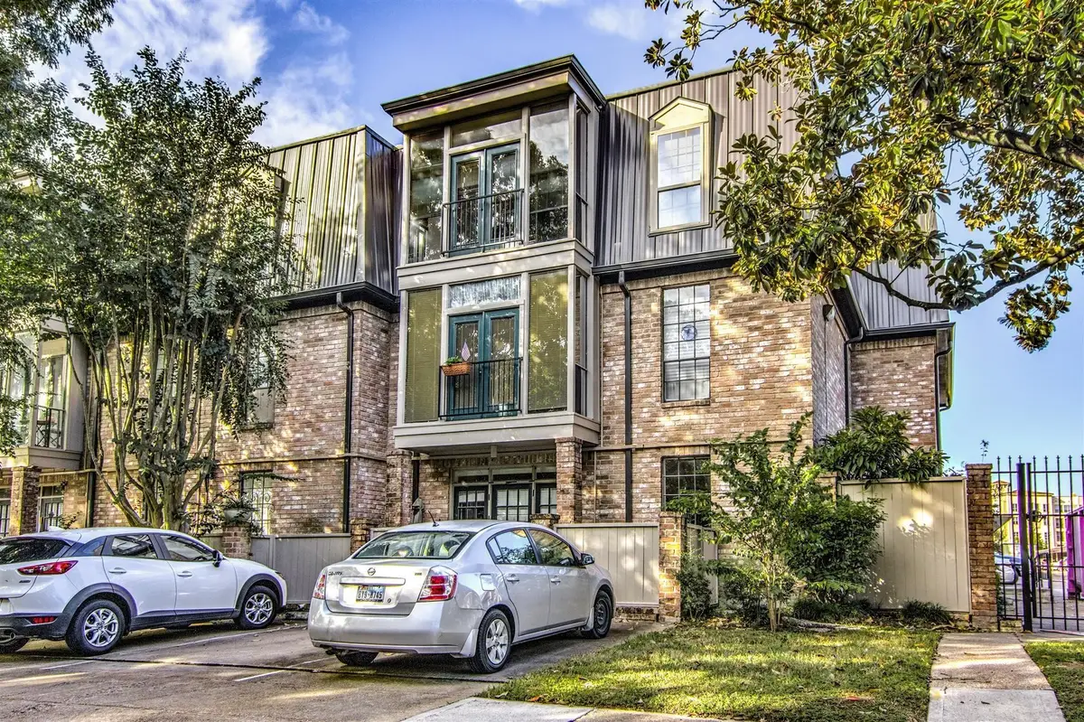 2400 N Braeswood Boulevard #301, Houston, TX 77030 - Image #1