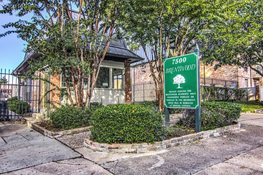 2400 N Braeswood Boulevard #301, Houston, TX 77030 - Image #2
