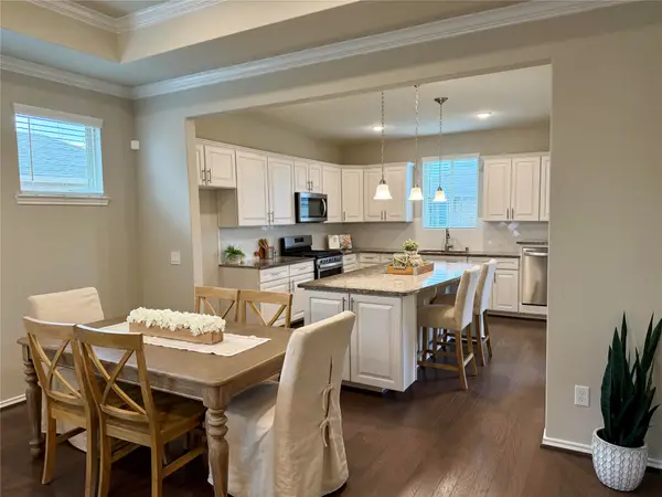 3323 Golden Eagle Way, Richmond, TX 77469