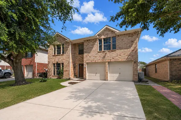 5918 Stirring Winds Lane, Houston, TX 77086