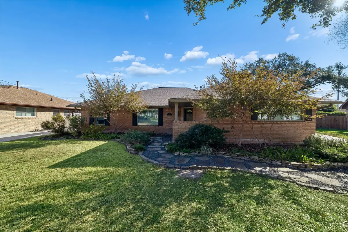 6711 Cindy Lane, Houston, TX 77008 - Image #1