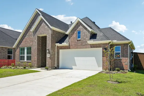 15023 Mission Avenue, Mont Belvieu, TX 77523
