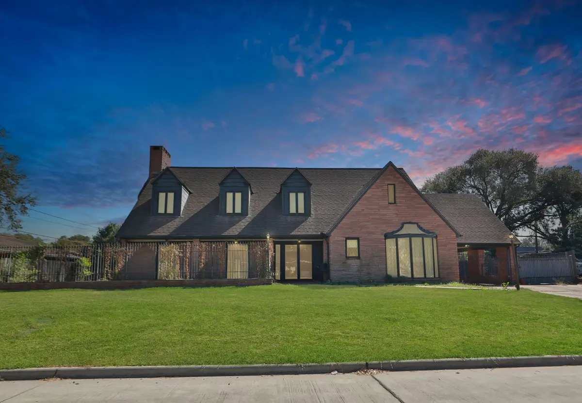 7846 Santa Elena Street, Houston, TX 77061 - Image #1