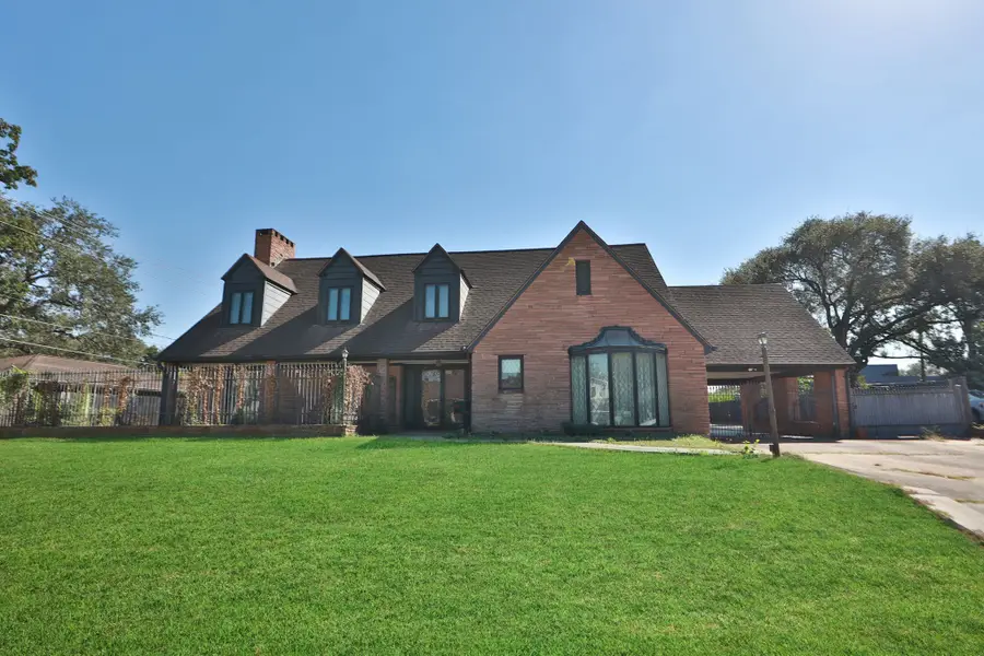 7846 Santa Elena Street, Houston, TX 77061 - Image #2