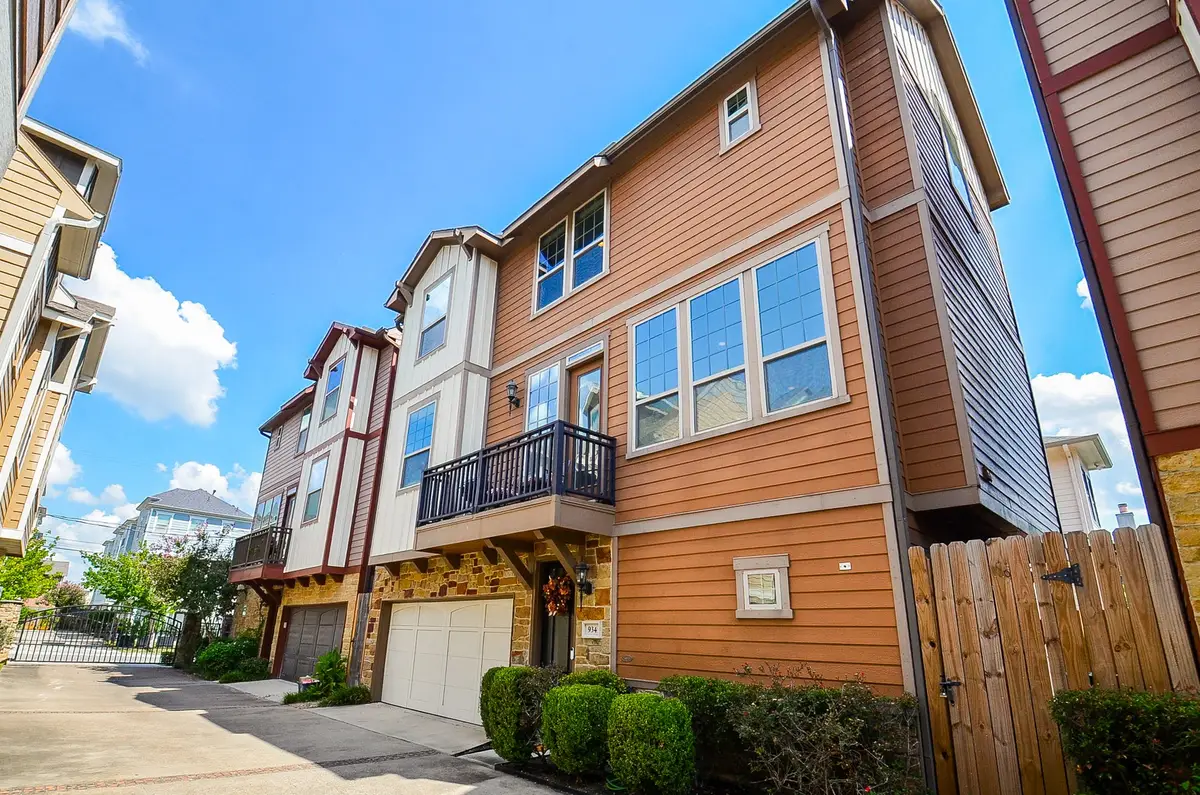 934 W 24th Street, Houston, TX 77008 - Image #1