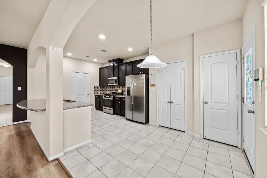 7223 Pavilion Drive, Houston, TX 77083 - Image #3