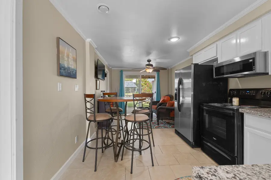 66 Tarpon Street, Bayou Vista, TX 77563 - Image #3