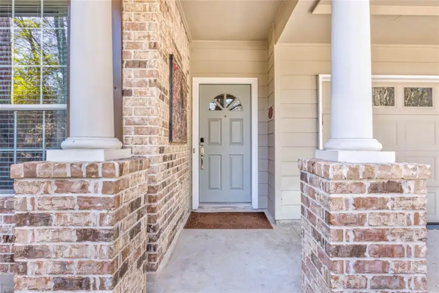 46 Flickering Sun Court, The Woodlands, TX 77382 - #2