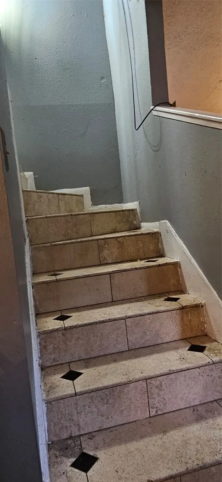 8587 Wilcrest Drive, Houston, TX 77099 - Image #3