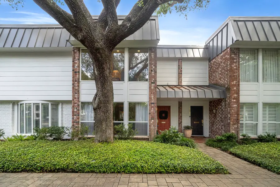 8944 Chatsworth Drive, Houston, TX 77024 - Image #2