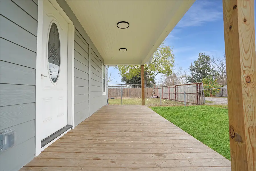 8505 Denby Street, Houston, TX 77012 - Image #3