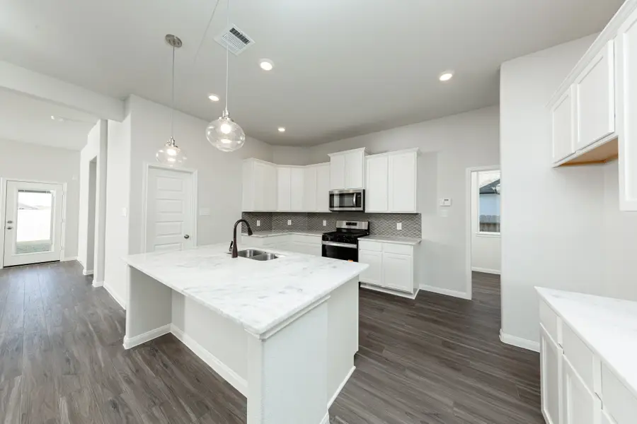 3017 Bristlegrass Street, Brookshire, TX 77423 - Image #2