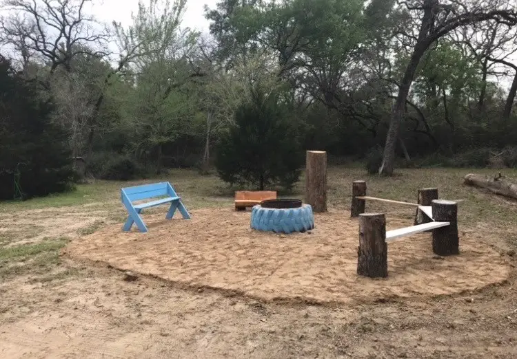 1803 Doe Run Drive, Cistern, TX 78959 - Image #3