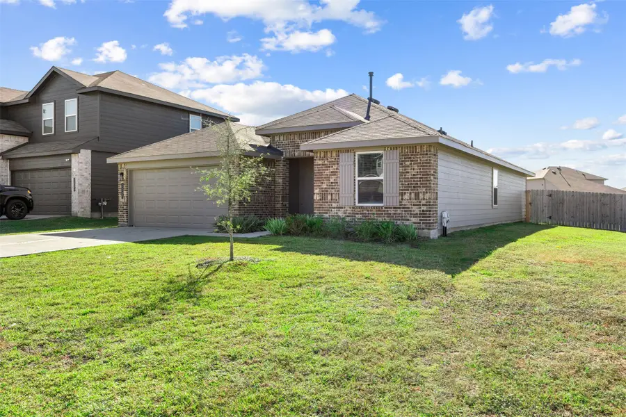 14200 Yellow Jacket Court, Willis, TX 77318 - Image #2