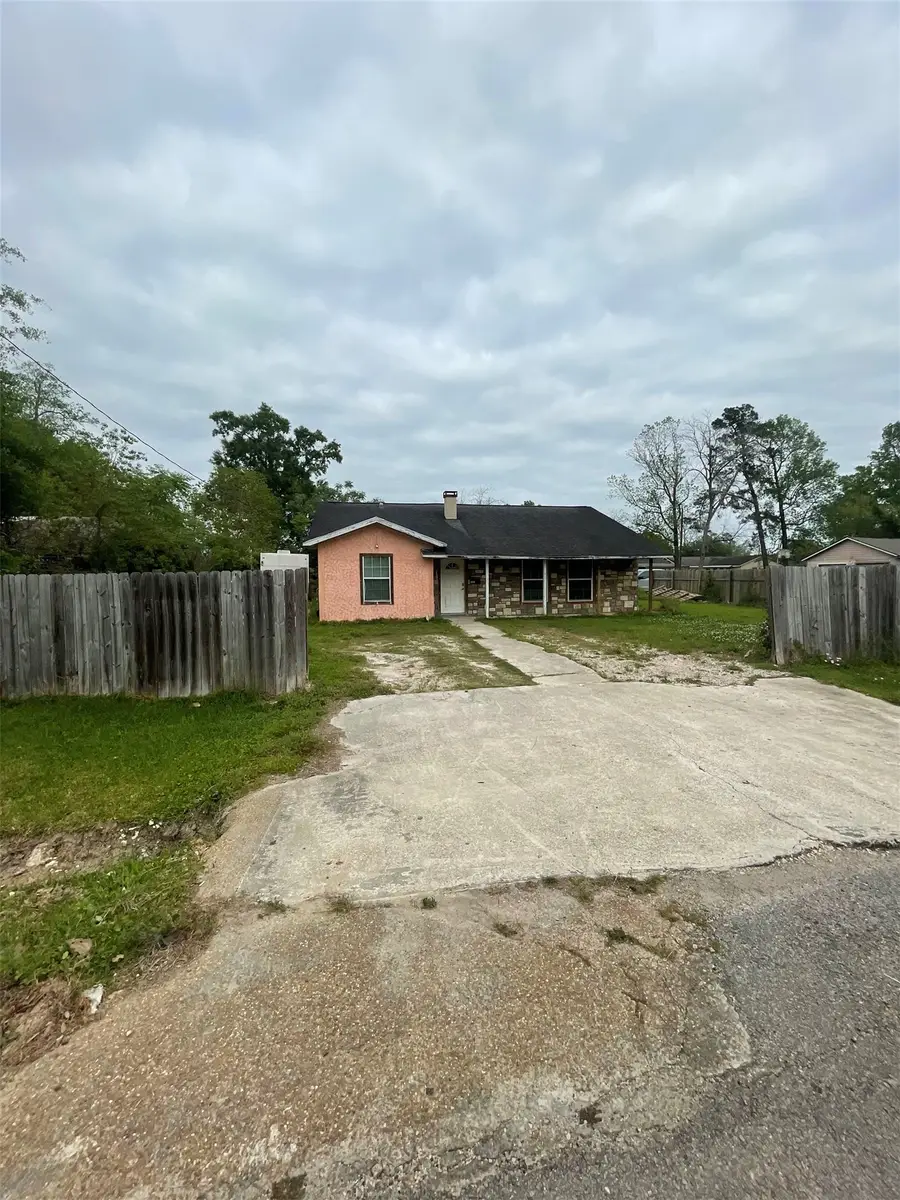 4402 Dallas Street, Beaumont, TX 77703 - #2