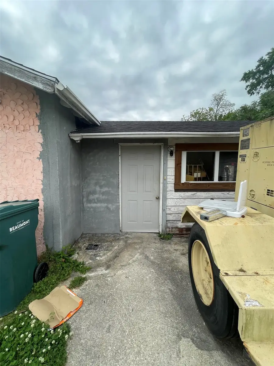 4402 Dallas Street, Beaumont, TX 77703 - #3