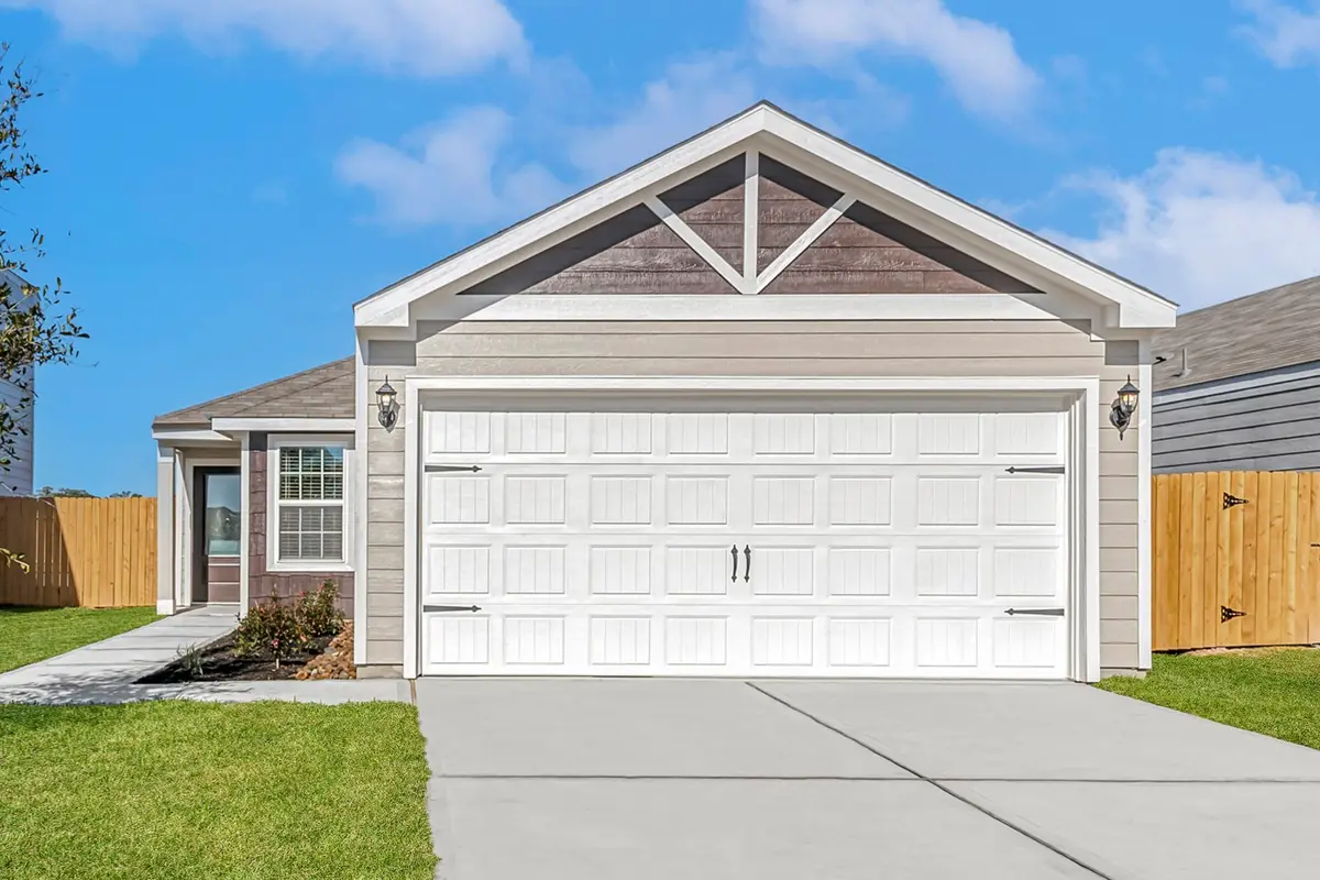 8203 Burnt Orchid Drive, Houston, TX 77016 - Image #1