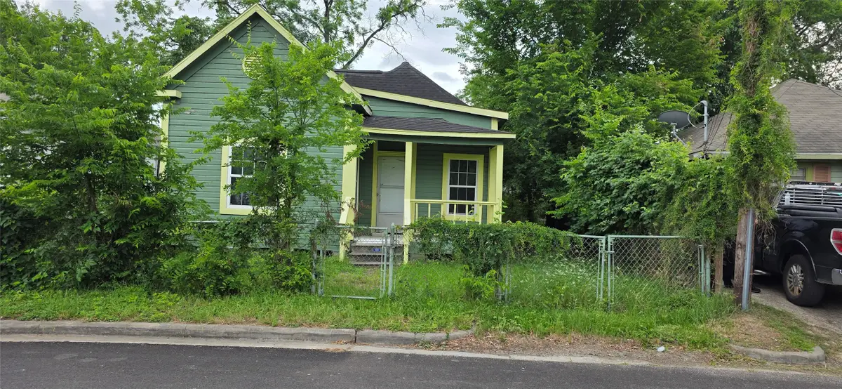 1426 E 36th Street, Houston, TX 77022 - Image #1