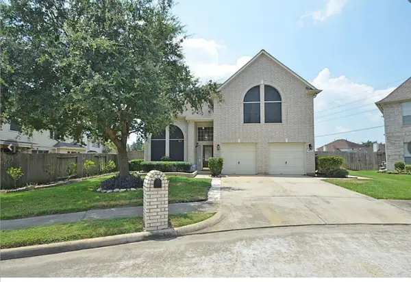 1407 Deer Knoll Court, Fresno, TX 77545