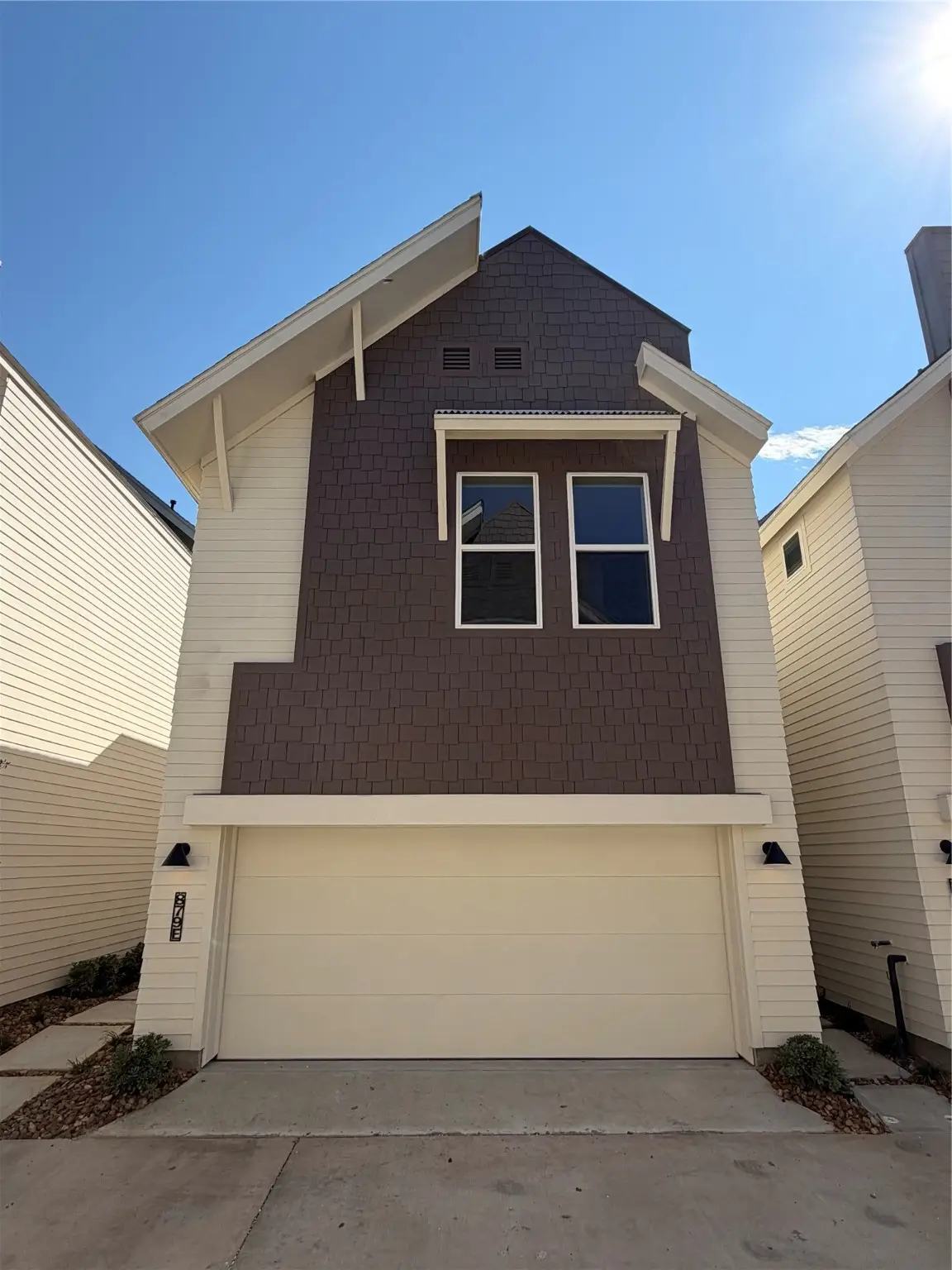 879 Rachel ST Rachel Street #E, Houston, TX 77091 - Image #1