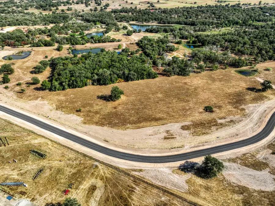 211 Feder Way, West Point, TX 78963 - Image #2