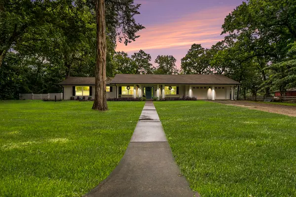 7363 County Line Rd Road, Willis, TX 77378