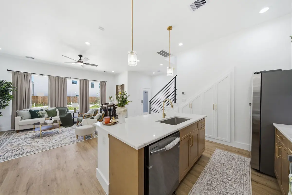 8902 Knoll Leaf Drive, Houston, TX 77080 - #1
