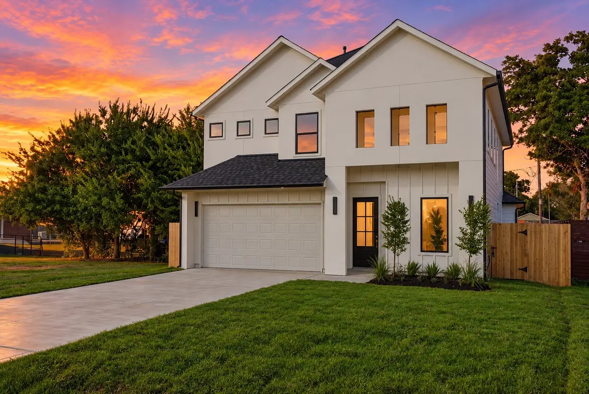 114 S Carroll Street, La Porte, TX 77571 - #1