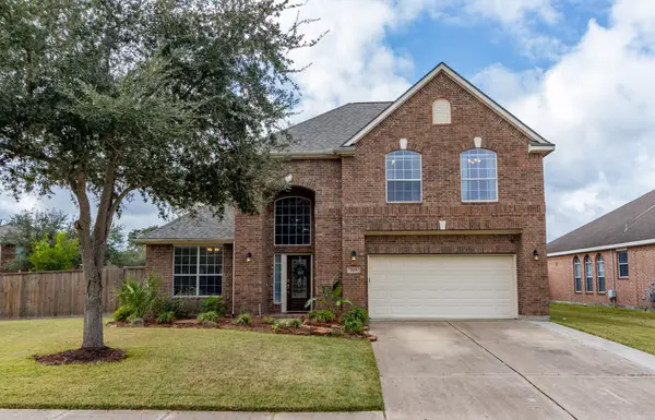 2225 Mangrove Bend Drive, League City, TX 77573