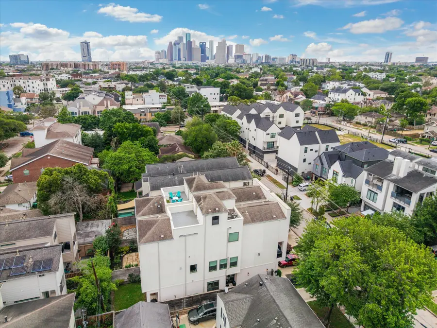 1526 Vermont Street, Houston, TX 77006 - #3