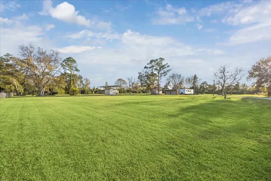 5930 County Road 164, Alvin, TX 77511 - Image #3